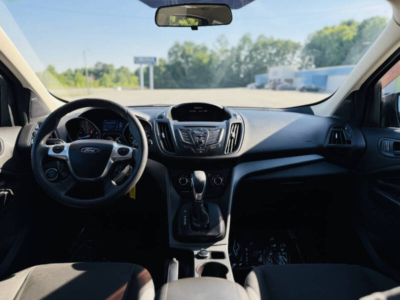 2014 Ford Escape S