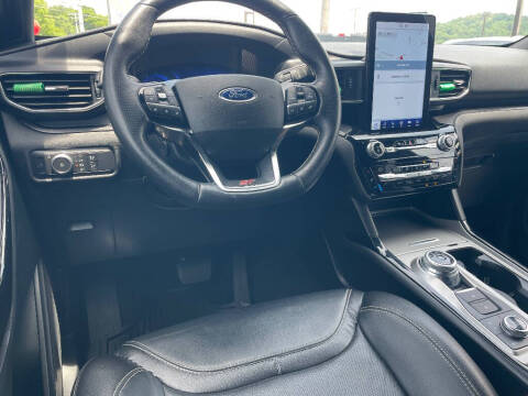 2021 Ford Explorer ST