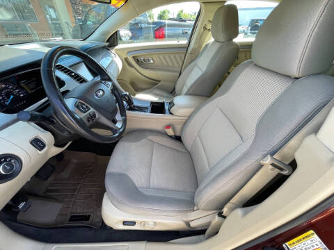 2015 Ford Taurus SEL