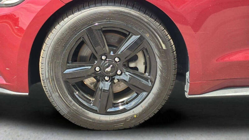 2017 Ford Mustang V6