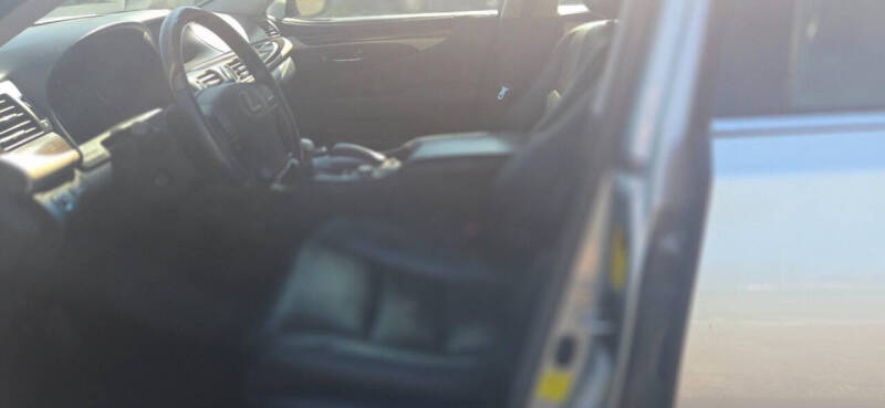 2014 Lexus LS 460