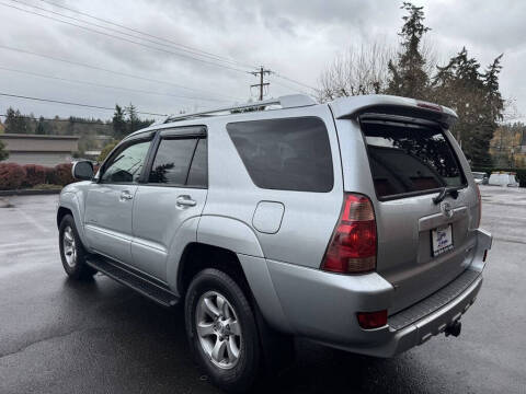 2004 Toyota 4Runner SR5