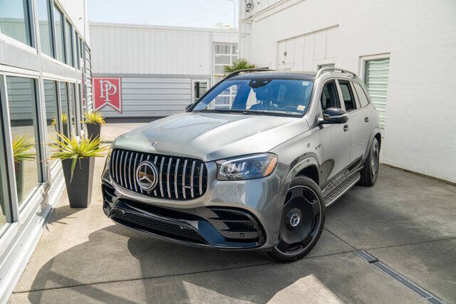 2021 Mercedes-Benz GLS 3