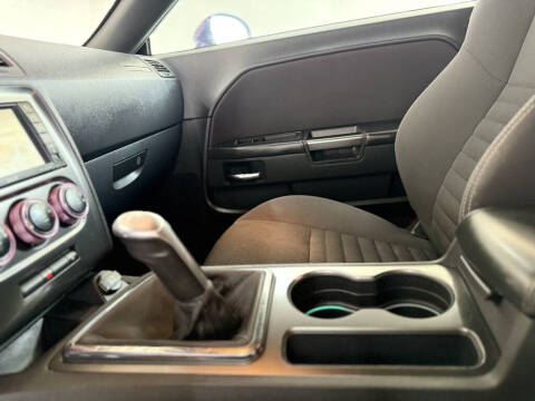 2013 Dodge Challenger SRT8 Core