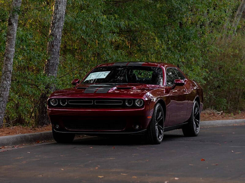 2018 Dodge Challenger SXT Plus