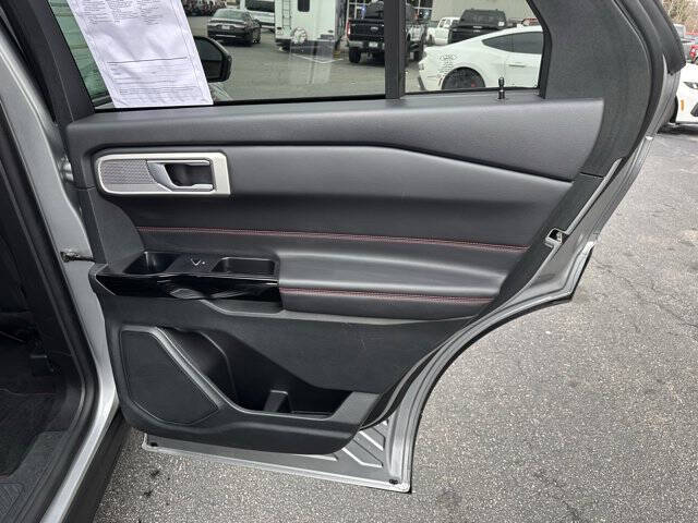 2023 Ford Explorer ST-Line