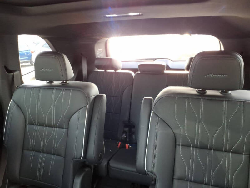 2026 Buick Enclave Avenir