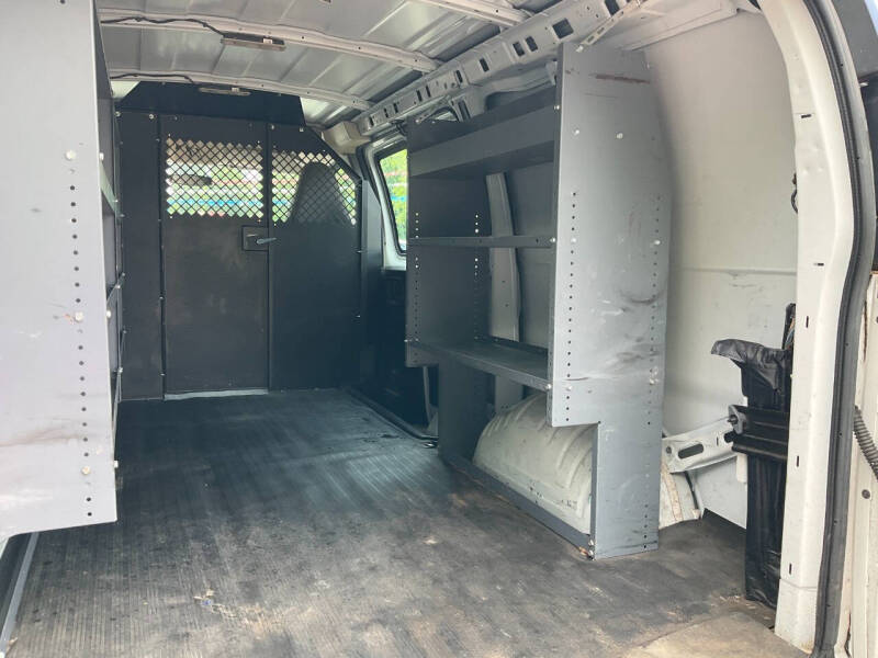 2017 Chevrolet Express 2500