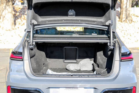 2025 BMW 7 Series 760i xDrive