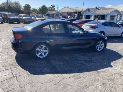 2015 BMW 3 Series 320i