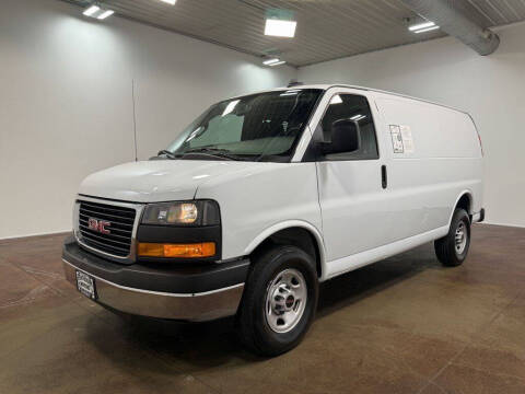 2024 GMC Savana 2500