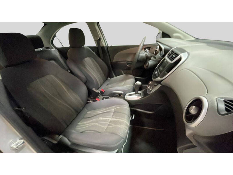 2019 Chevrolet Sonic LT Auto