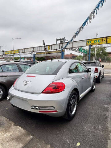 2012 Volkswagen Beetle 2.5L PZEV