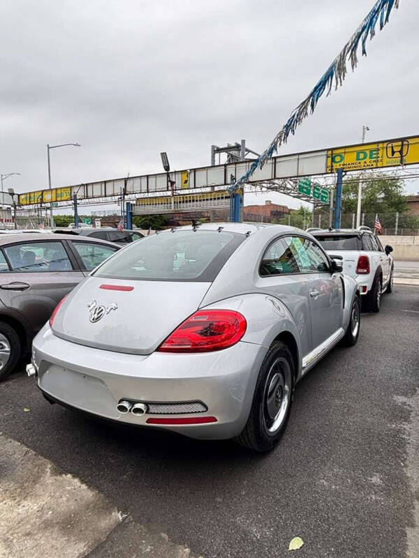 2012 Volkswagen Beetle 2.5L PZEV