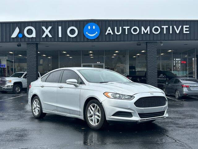 2014 Ford Fusion SE's photo