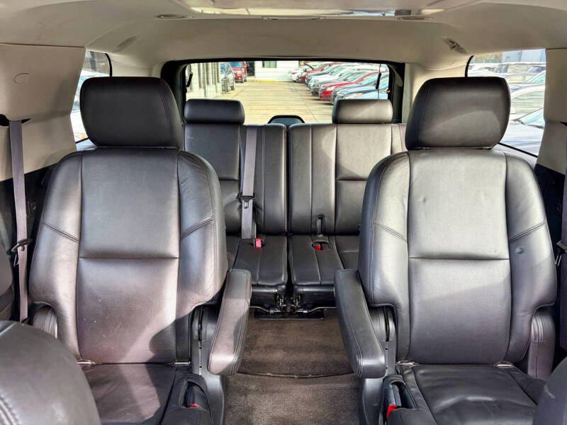 2014 Cadillac Escalade Luxury