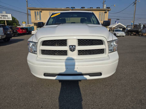 2012 RAM 1500 ST