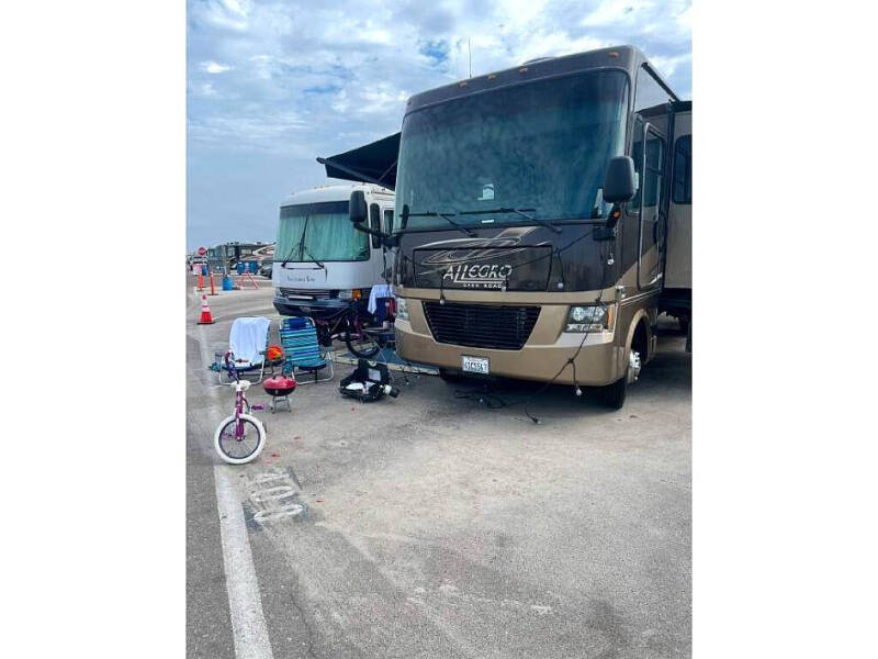 2009 Freightliner MC Chassis