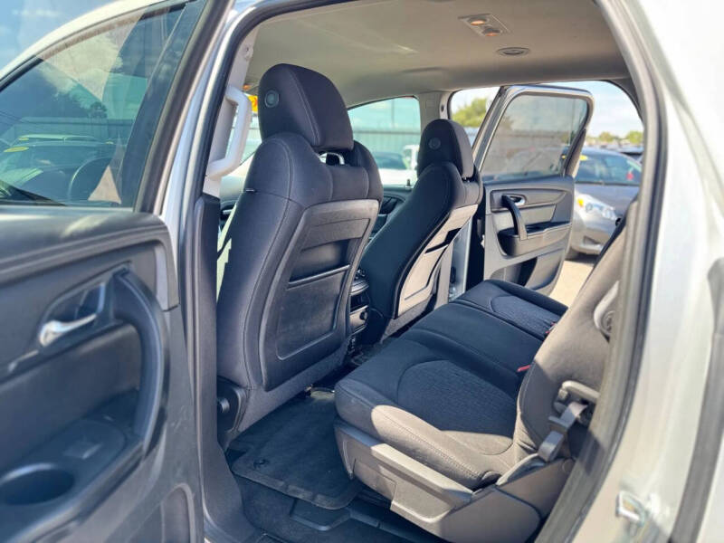 2016 GMC Acadia SLE-1