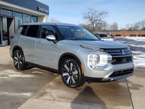 2026 Mitsubishi Outlander SE