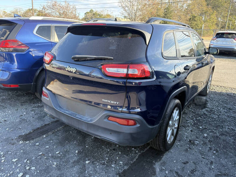 2016 Jeep Cherokee Sport
