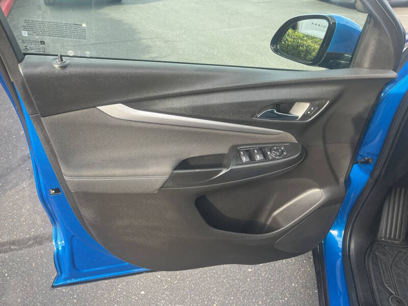 2023 Chevrolet Bolt EUV LT