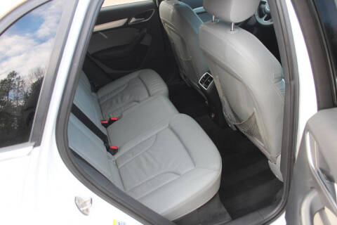 2016 Audi Q3 2.0T Premium Plus