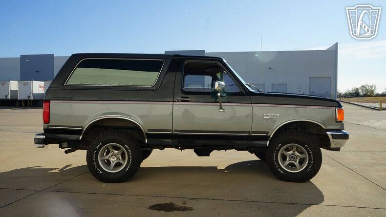 1990 Ford Bronco XLT