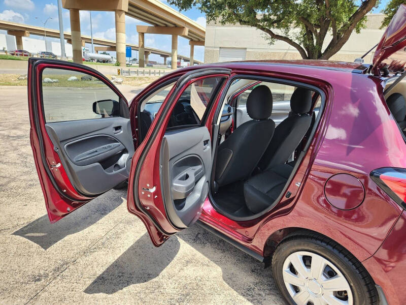2024 Mitsubishi Mirage ES - Photo 15