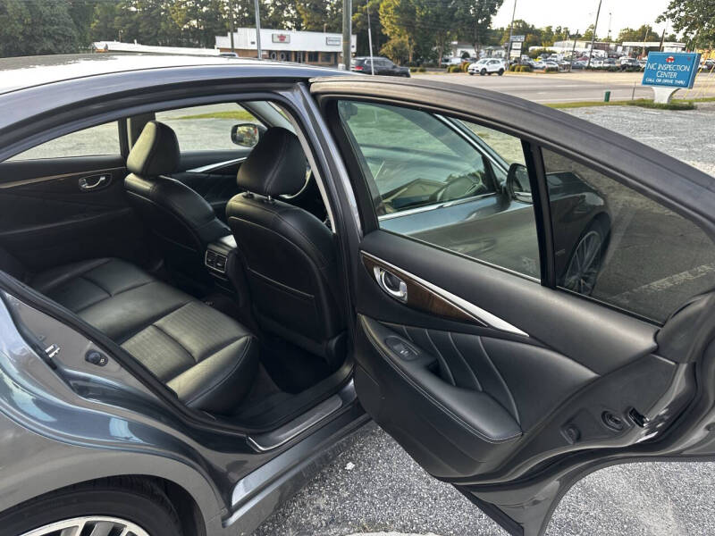 2014 Infiniti Q50 Hybrid Sport