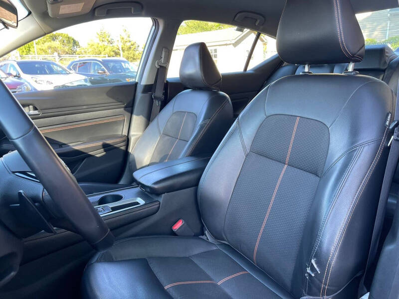 2020 Nissan Altima 2.5 SR