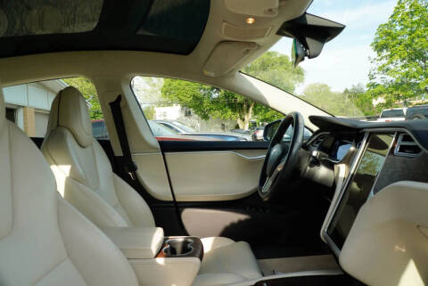 2017 Tesla Model S