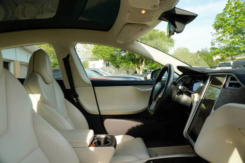 2017 Tesla Model S