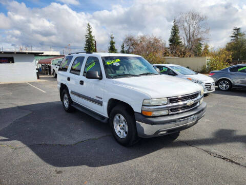 2003 Chevrolet Tahoe LS