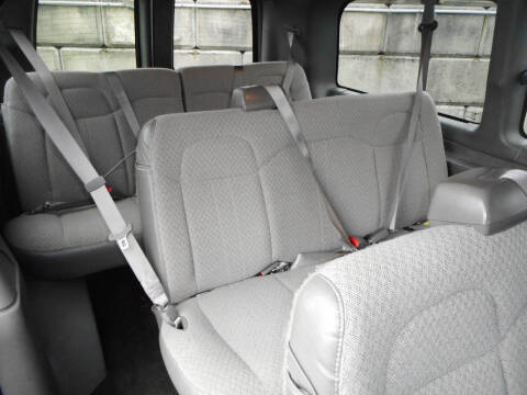 2017 Chevrolet Express LT 3500