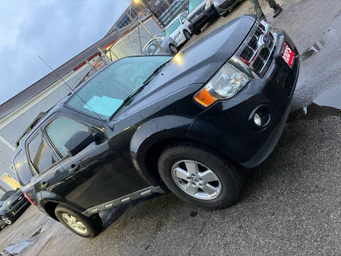 2011 Ford Escape for sale at Rod's Automotive in Cincinnati OH