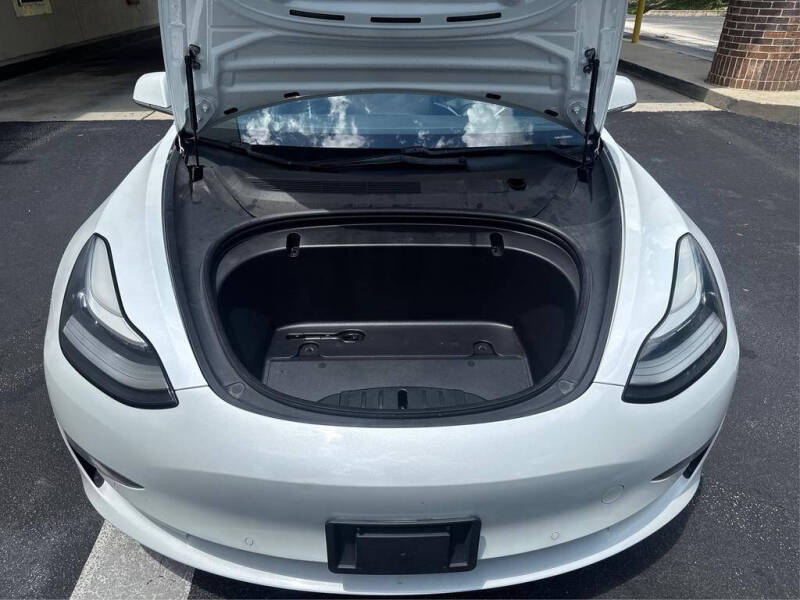 2020 Tesla Model 3 Standard Range