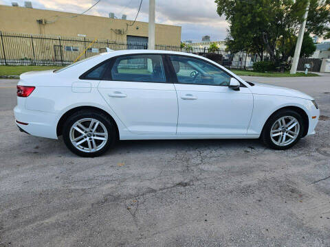 2017 Audi A4 2.0T quattro Premium