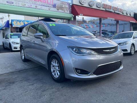 2020 Chrysler Pacifica for sale at Cedano Auto Mall Inc in Bronx NY