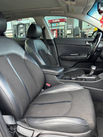 2019 Kia Optima S