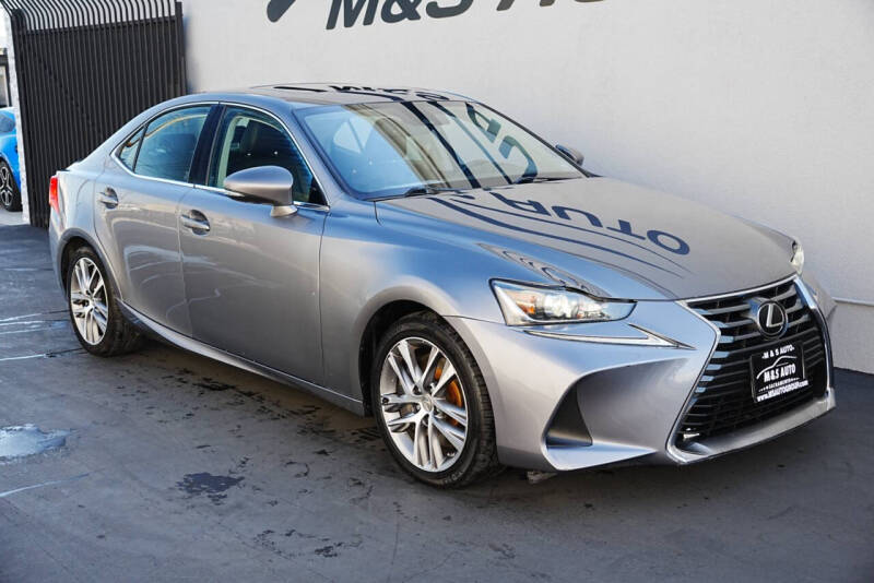 2019 Lexus IS 300