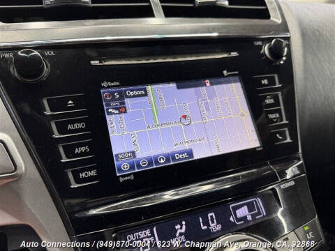 2016 Toyota Prius v Three