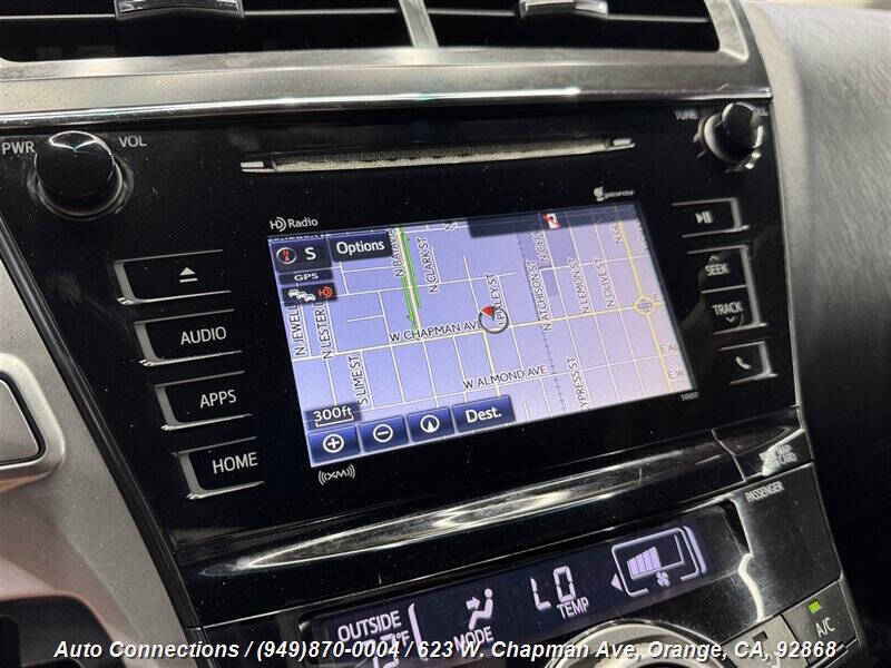 2016 Toyota Prius v Three