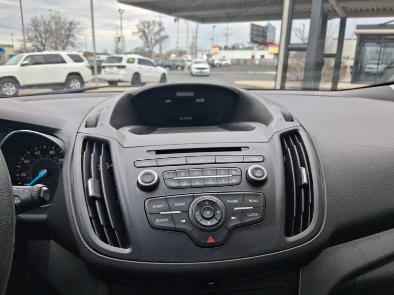 2017 Ford Escape S
