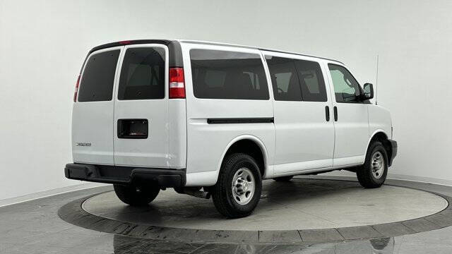 2023 Chevrolet Express LS 3500