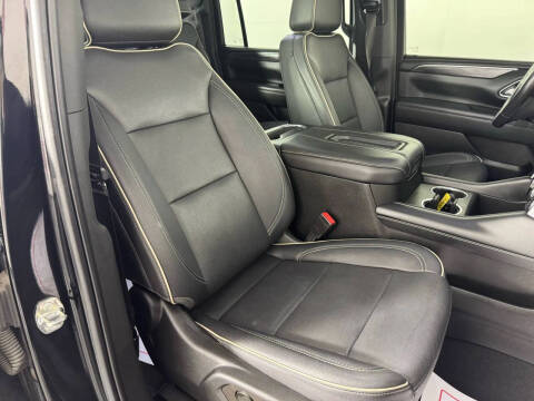 2022 GMC Yukon XL SLT