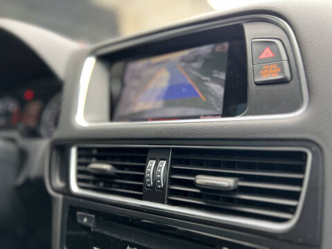 2016 Audi Q5 2.0T quattro Premium Plus