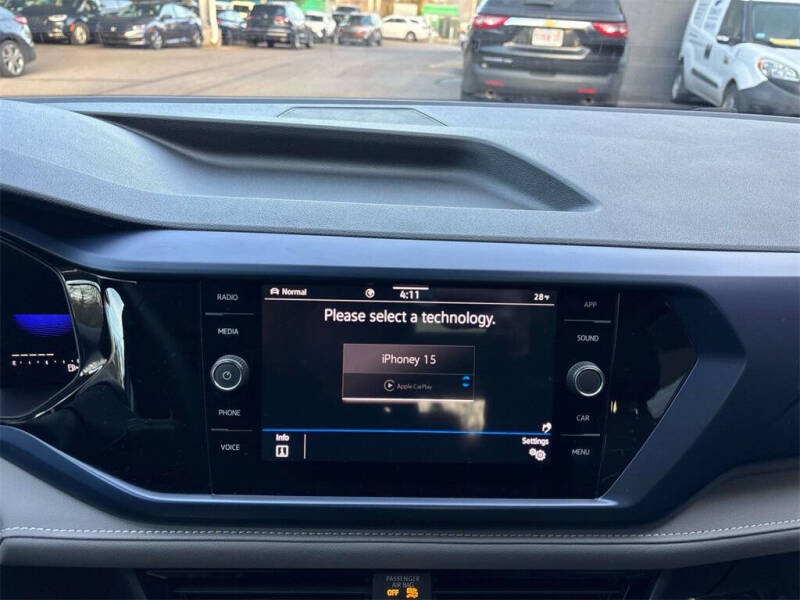 2023 Volkswagen Taos SE 4Motion