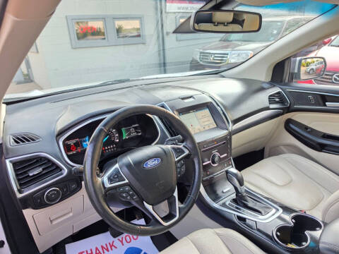2016 Ford Edge Titanium