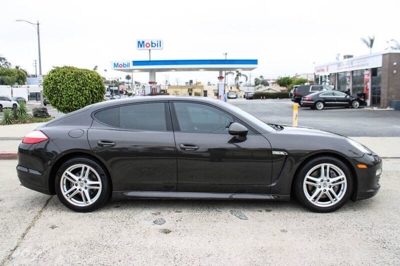 2012 Porsche Panamera